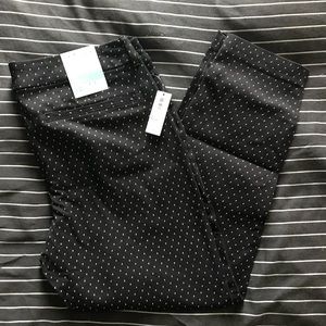 Old Navy Pixie Pant in black and white, BNWT